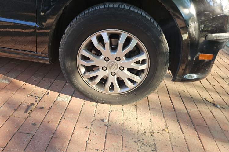 Used BYD e6 2016 400 Elite Edition Right Front Wheel Hub