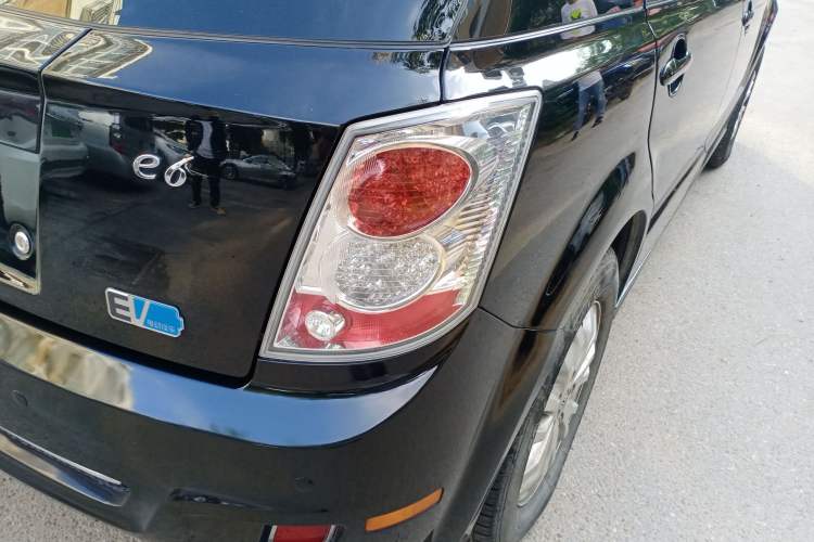 Used BYD e6 2016 400 Elite Edition Right Rear Taillight