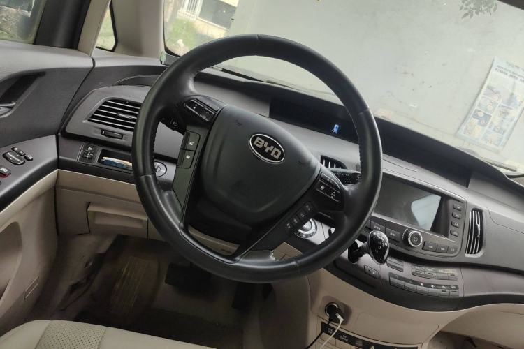 Used BYD e6 2016 400 Elite Edition Steering Wheel