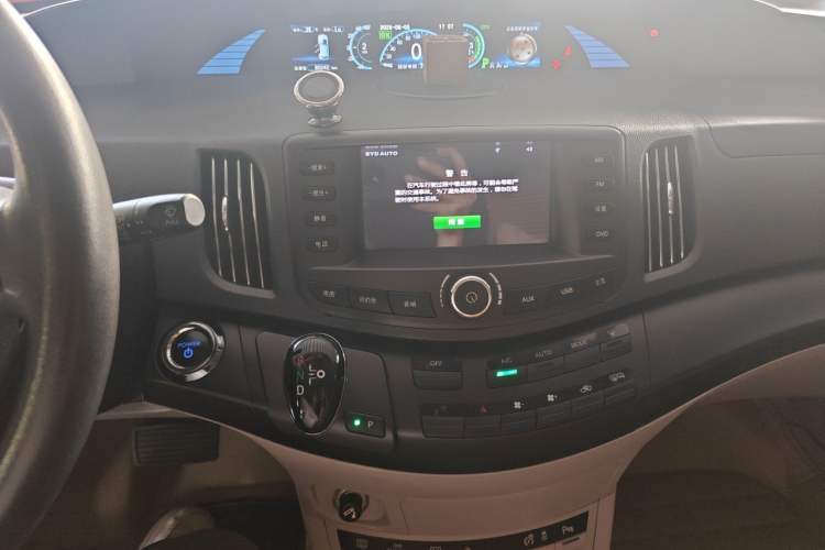 Used BYD e6 2016 400 Elite Edition Audio And AC Panel