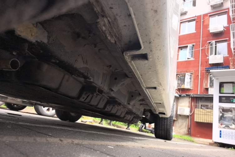 Used BYD e6 2016 400 Elite Edition Chassis Front Left