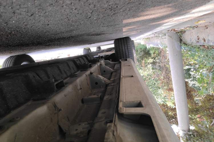 Used BYD e6 2016 400 Elite Edition Chassis Rear Left