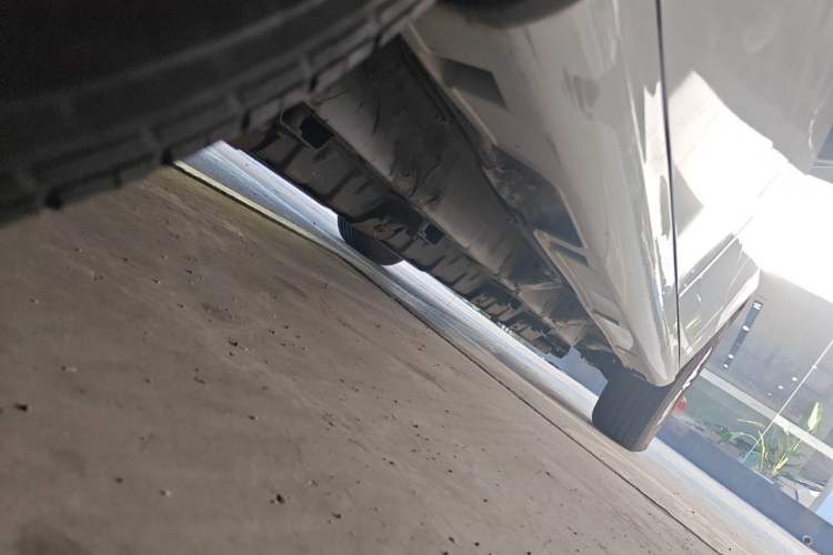 Used BYD e6 2016 400 Elite Edition Chassis Rear Right