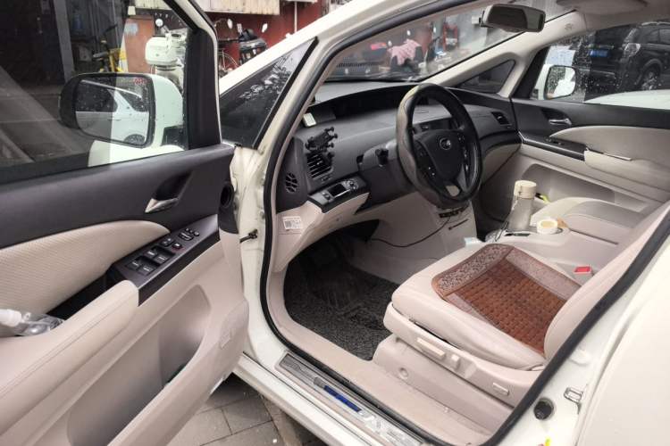 Used BYD e6 2016 400 Elite Edition Driver Seat