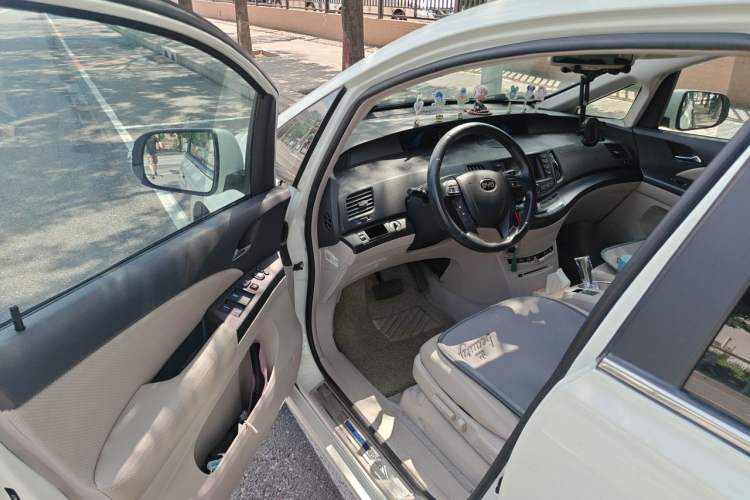 Used BYD e6 2016 400 Elite Edition Driver Seat