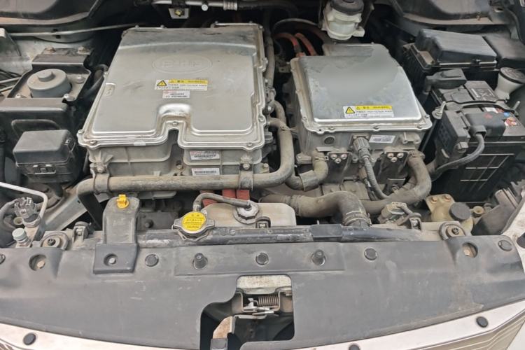 Used BYD e6 2016 400 Elite Edition Engine Bay