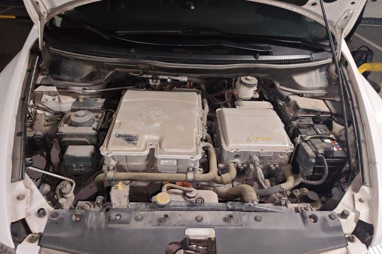 Used BYD e6 2016 400 Elite Edition Engine Bay