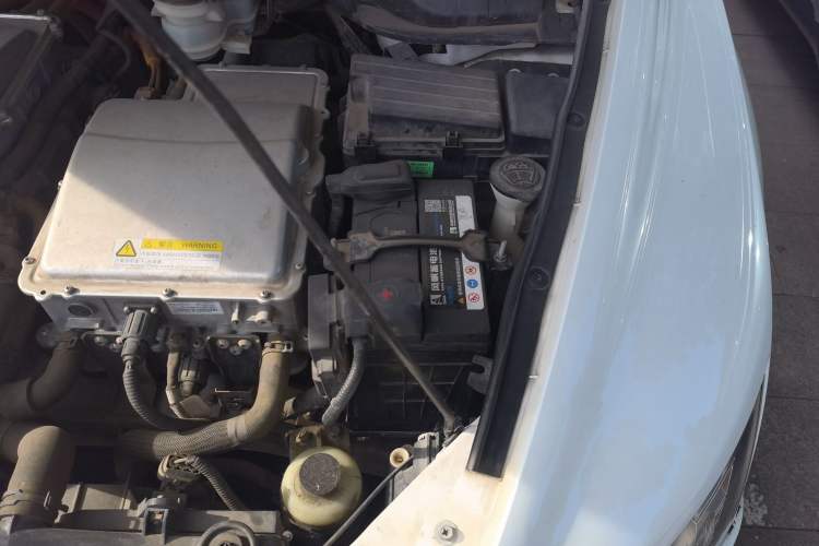 Used BYD e6 2016 400 Elite Edition Engine Bay Left