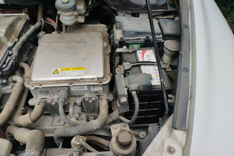 Used BYD e6 2016 400 Elite Edition Engine Bay Left