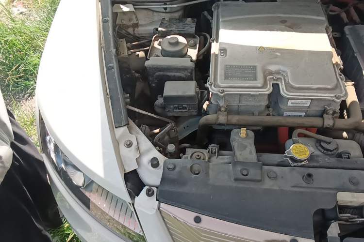 Used BYD e6 2016 400 Elite Edition Engine Bay Right