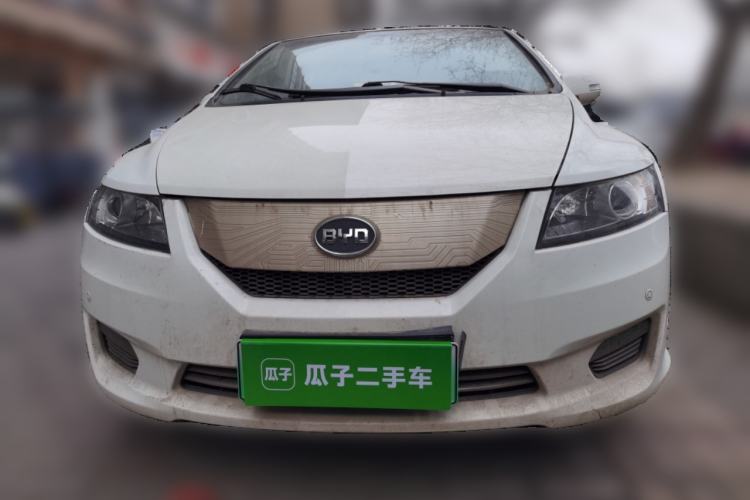 Used BYD e6 2016 400 Elite Edition Front