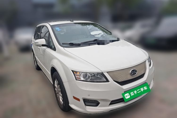 Used BYD e6 2016 400 Elite Edition Front Right 45 Deg