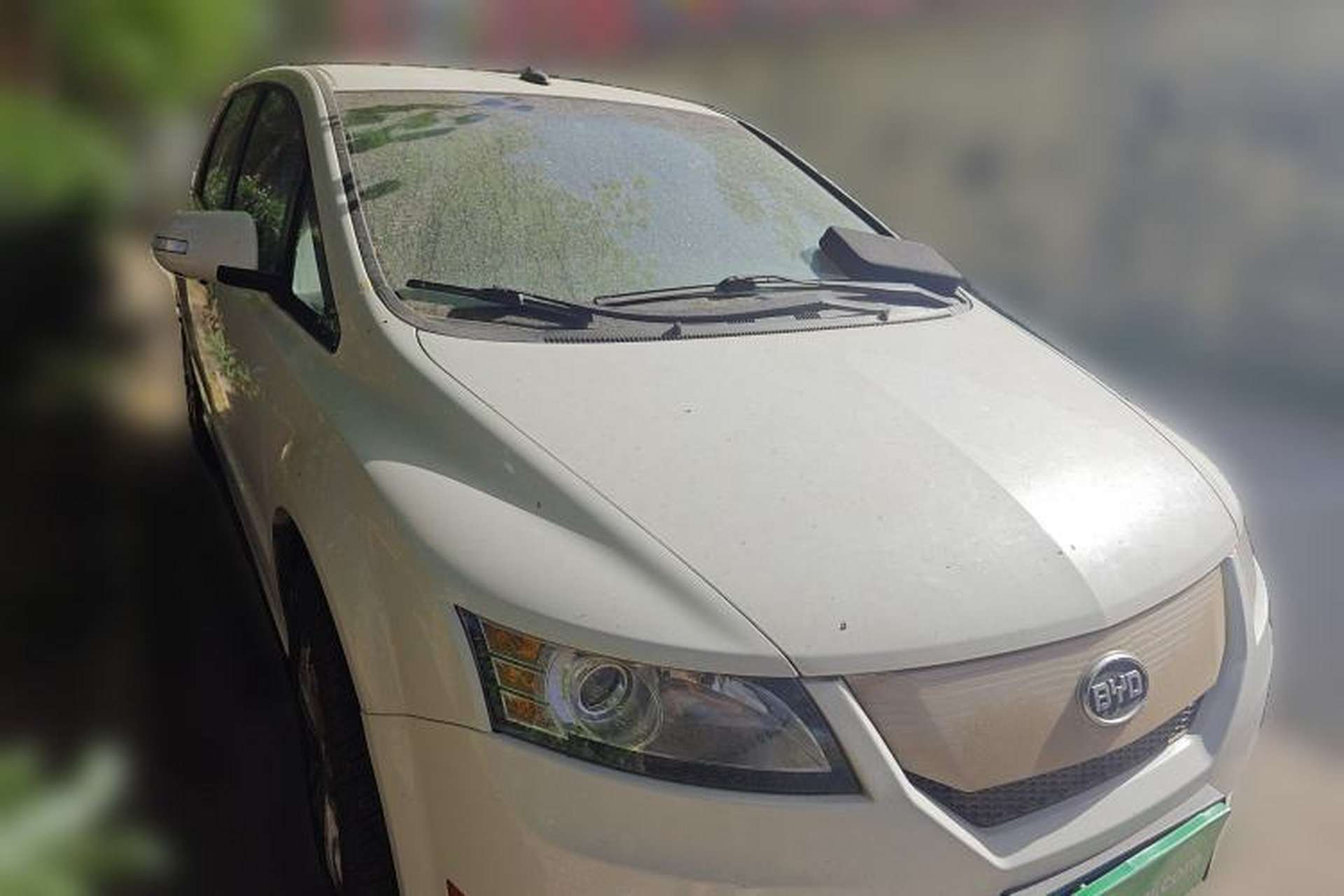 Used BYD e6 2016 400 Elite Edition Front Right 45 Deg