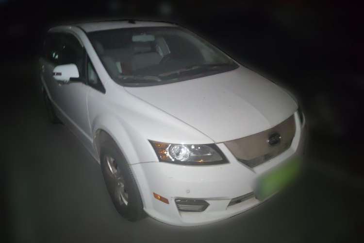 Used BYD e6 2016 400 Elite Edition Front Right 45 Deg
