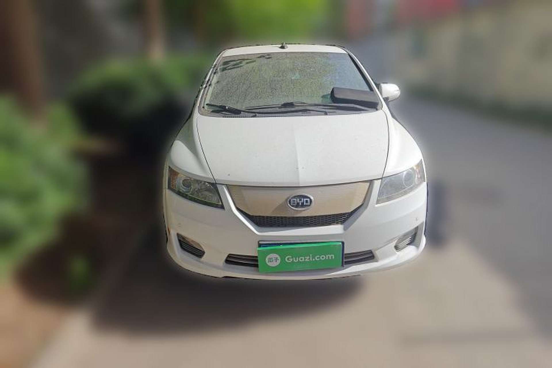 Used BYD e6 2016 400 Elite Edition Front