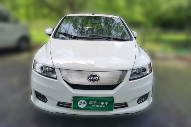 Used BYD e6 2016 400 Elite Edition Front