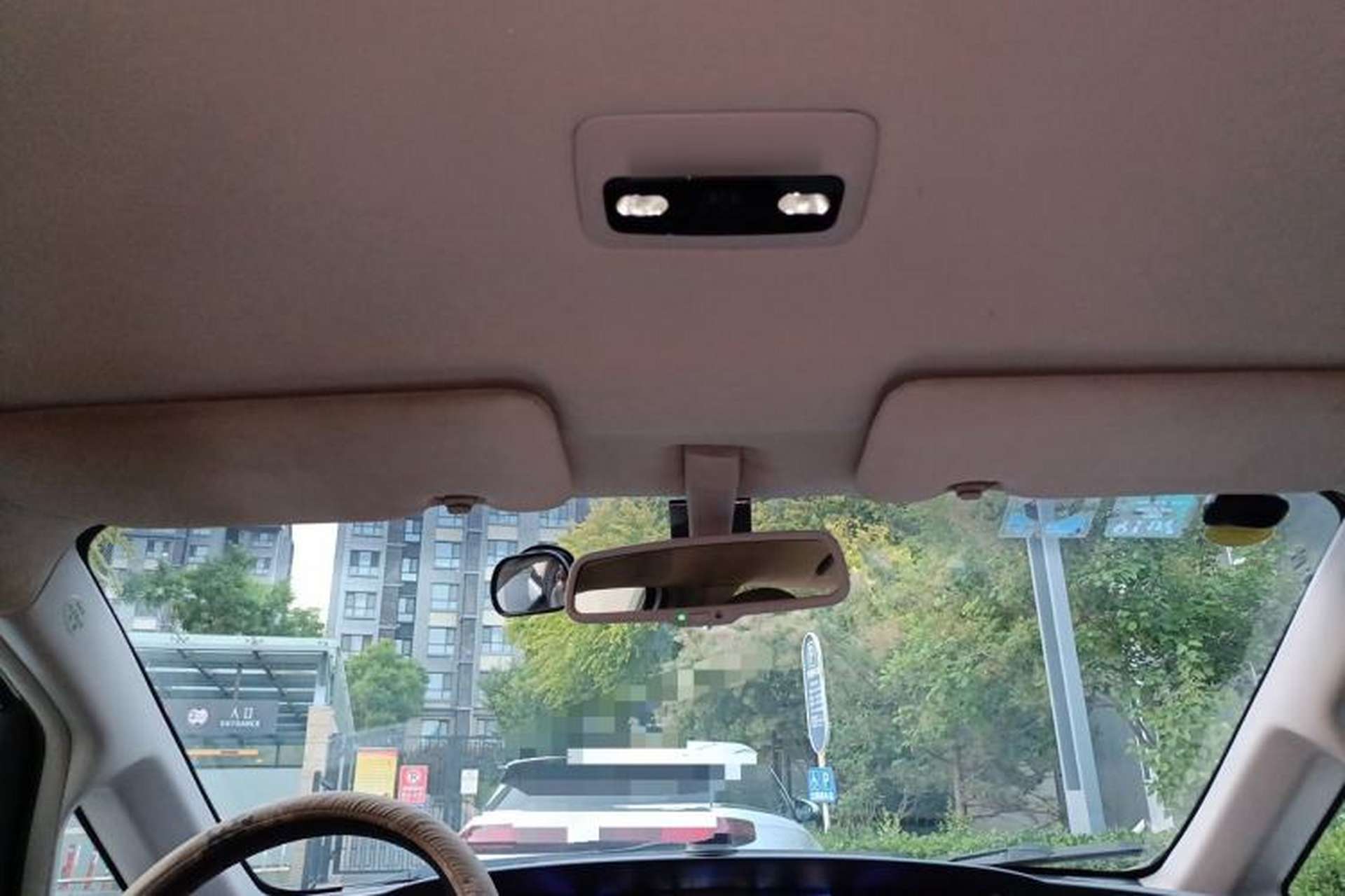 Used BYD e6 2016 400 Elite Edition Headliner