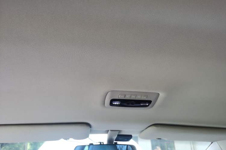 Used BYD e6 2016 400 Elite Edition Headliner