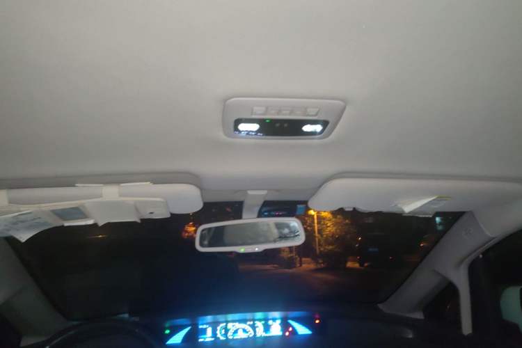 Used BYD e6 2016 400 Elite Edition Headliner