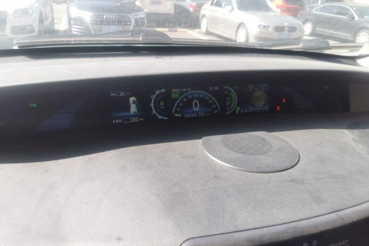 Used BYD e6 2016 400 Elite Edition Instrument Cluster