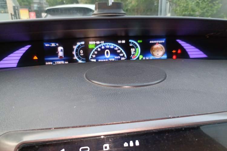 Used BYD e6 2016 400 Elite Edition Instrument Cluster