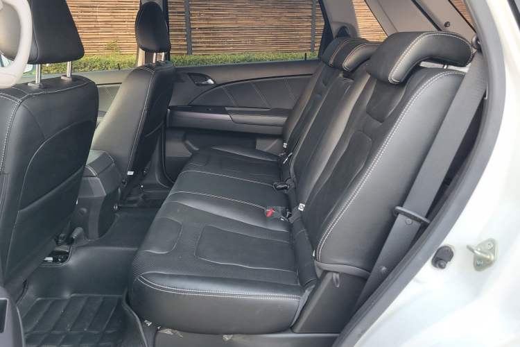 Used BYD e6 2016 400 Elite Edition Interior 2