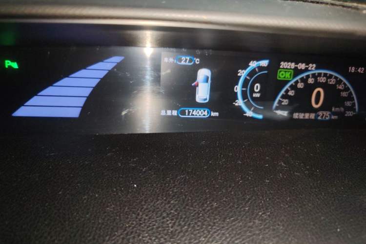 Used BYD e6 2016 400 Elite Edition Odometer Close Up