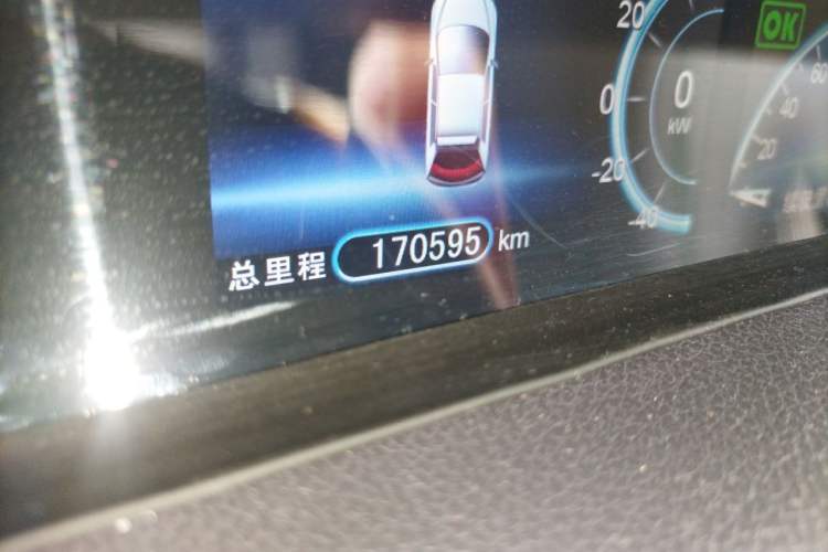 Used BYD e6 2016 400 Elite Edition Odometer Close Up