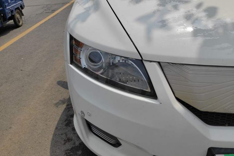 Used BYD e6 2016 400 Elite Edition Right Front Headlight