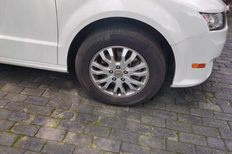 Used BYD e6 2016 400 Elite Edition Right Front Wheel Hub