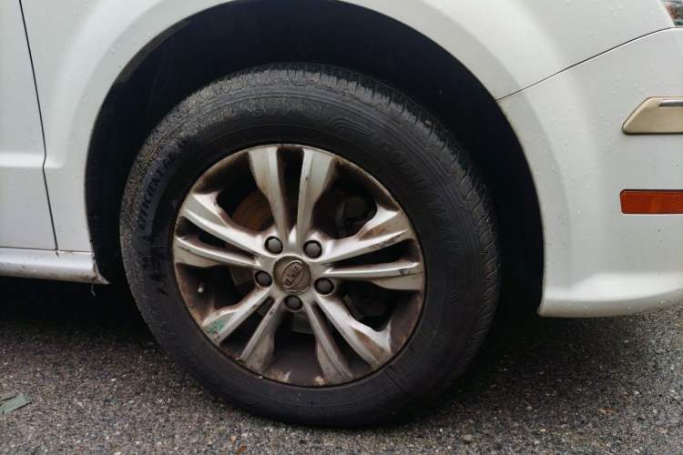 Used BYD e6 2016 400 Elite Edition Right Front Wheel Hub