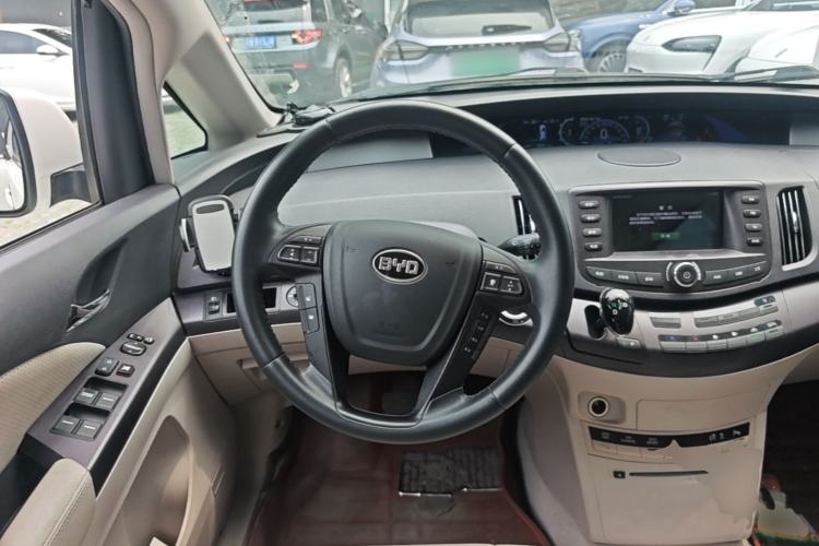 Used BYD e6 2016 400 Elite Edition Steering Wheel
