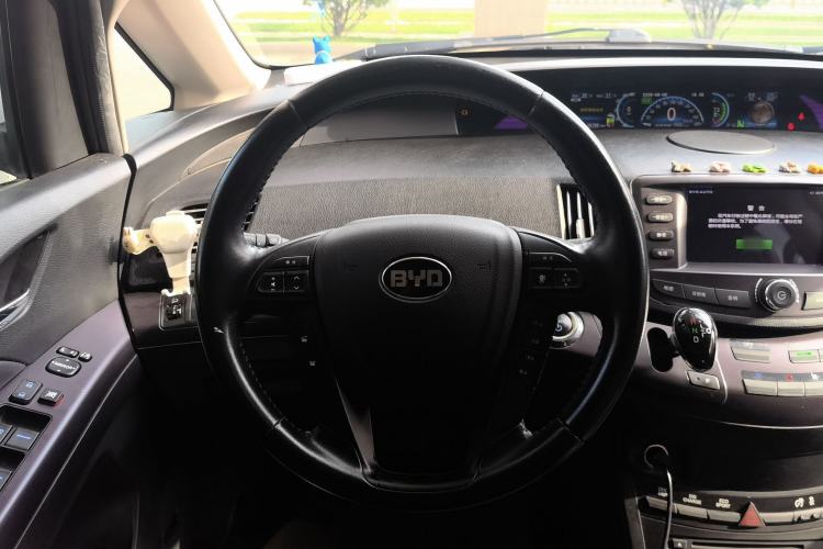 Used BYD e6 2016 400 Elite Edition Steering Wheel