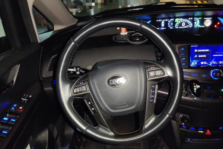 Used BYD e6 2016 400 Elite Edition Steering Wheel