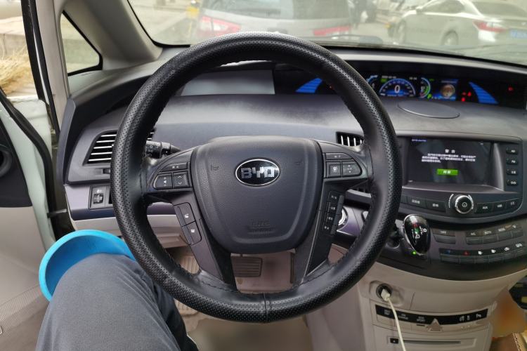 Used BYD e6 2016 400 Elite Edition Steering Wheel