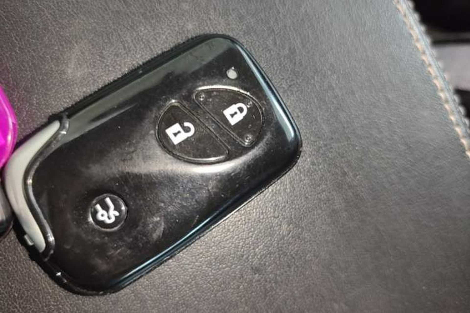 Used BYD e6 2016 400 Elite Edition Vehicle Key