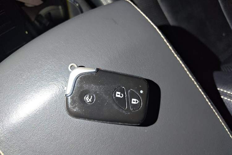 Used BYD e6 2016 400 Elite Edition Vehicle Key