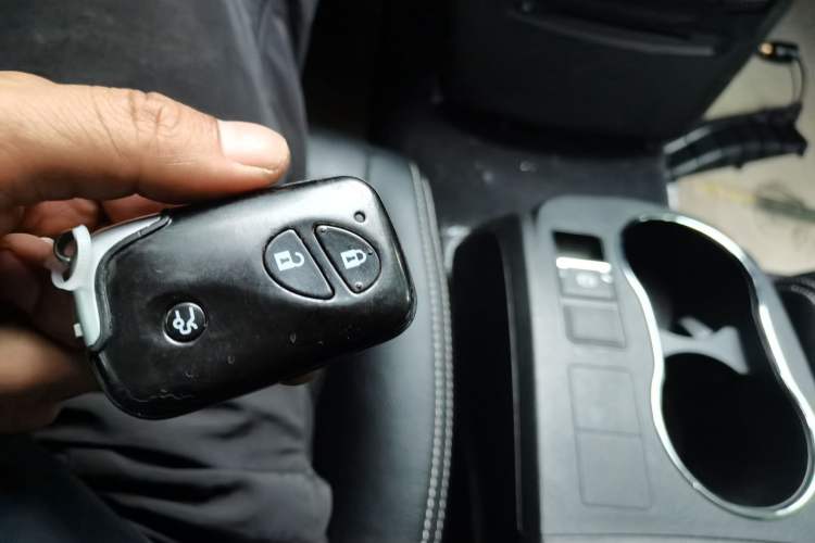 Used BYD e6 2016 400 Elite Edition Vehicle Key