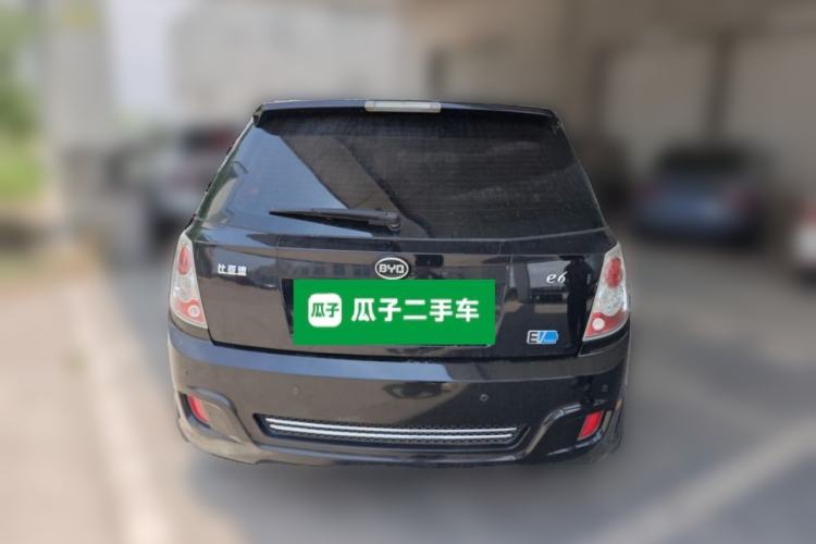 Used BYD e6 2017 400 Elite Edition Rear