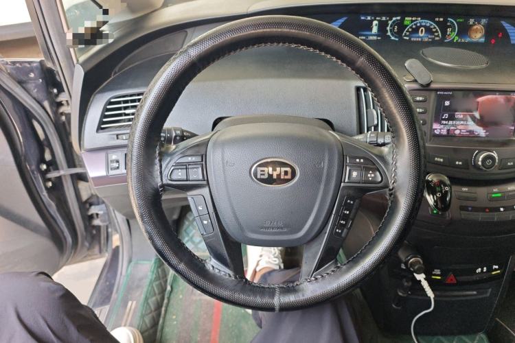 Used BYD e6 2017 400 Elite Edition Steering Wheel