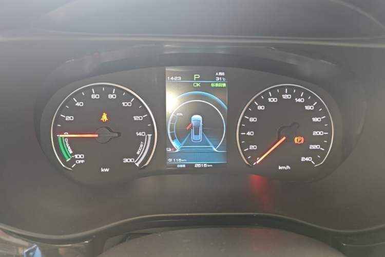 Used BYD e6 2023 Rental Version BYD6470MBEV3 Instrument Cluster