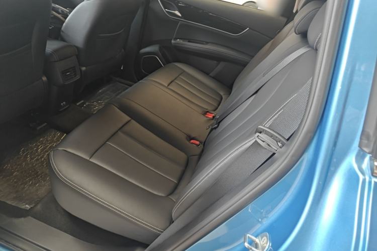 Used BYD e6 2023 Rental Version BYD6470MBEV3 Left Rear Seat