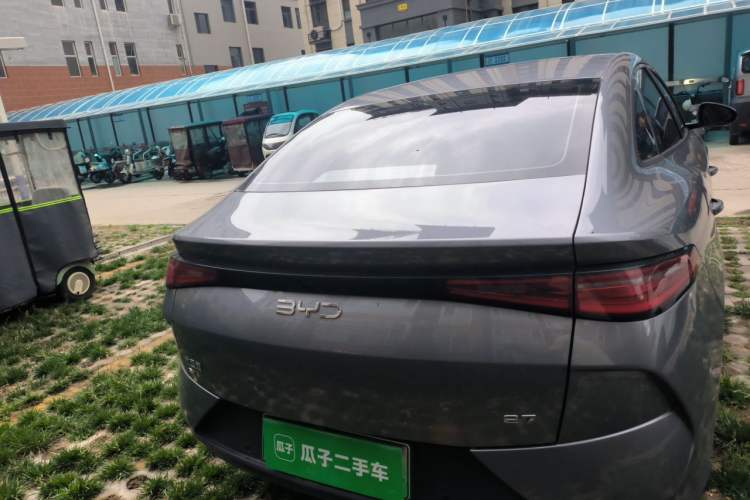 Used BYD e7 2025 Model 520 Smart Mobility Edition Exterior 4