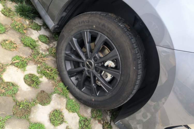 Used BYD e7 2025 Model 520 Smart Mobility Edition Exterior 7