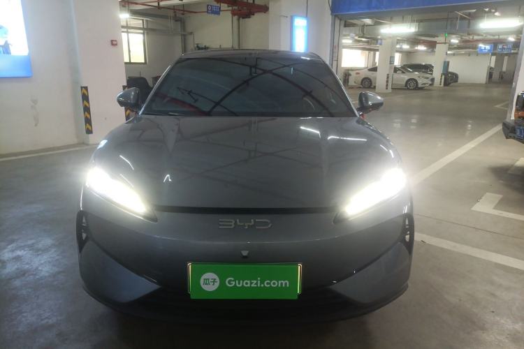 Used BYD e7 2025 Model 520 Smart Travel Edition Front