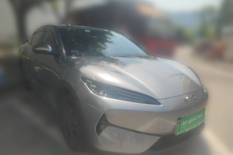 Used BYD e7 2025 Model 520 Smart Mobility Edition Front Right 45 Deg