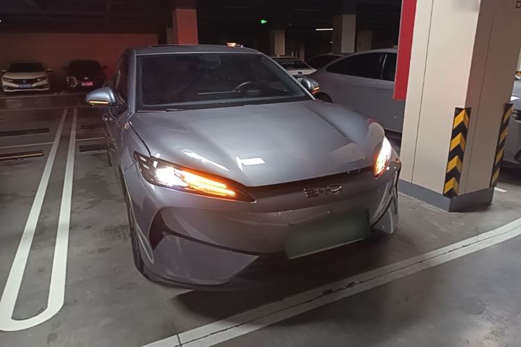 Used BYD e7 2025 Model 520 Smart Travel Edition Front Right 45 Deg