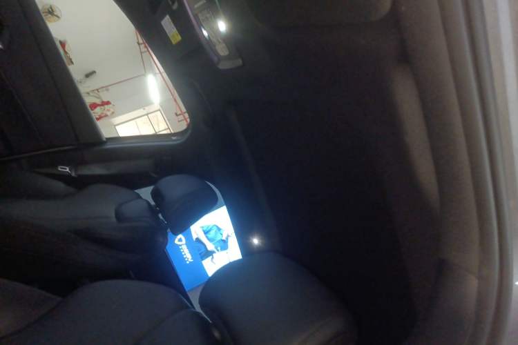 Used BYD e7 2025 Model 520 Smart Travel Edition Headliner