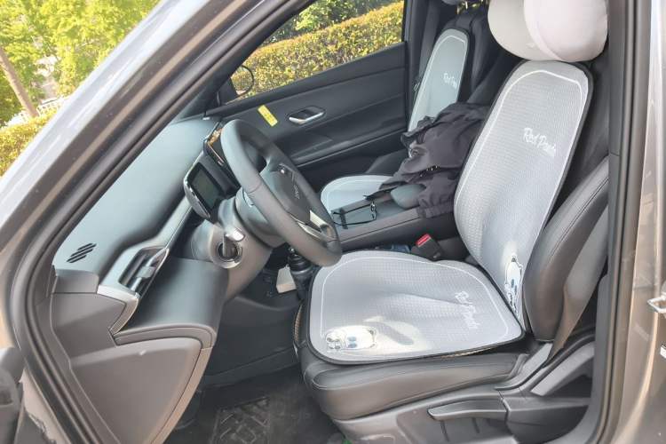 Used BYD e7 2025 Model 520 Smart Mobility Edition Left Front Seat