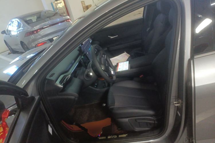 Used BYD e7 2025 Model 520 Smart Travel Edition Left Front Seat